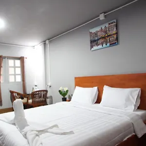Hotel Aladdin, Phi Phi Islands