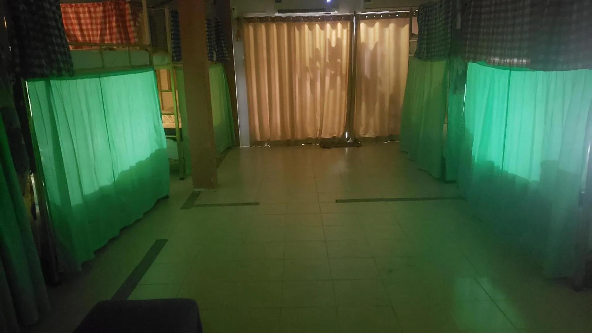 Lucky Dorm Hostel Phi Phi-eilanden